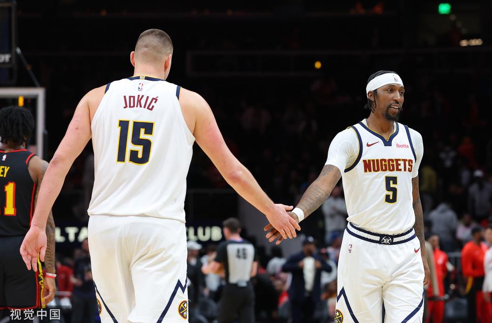 他频繁的助 他频繁的助