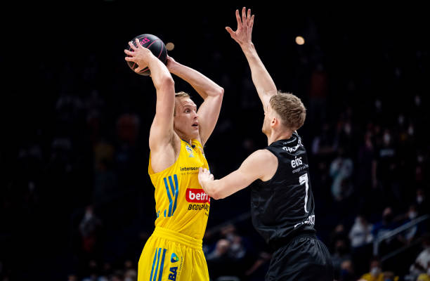 拥有悠久的 拥有悠久的